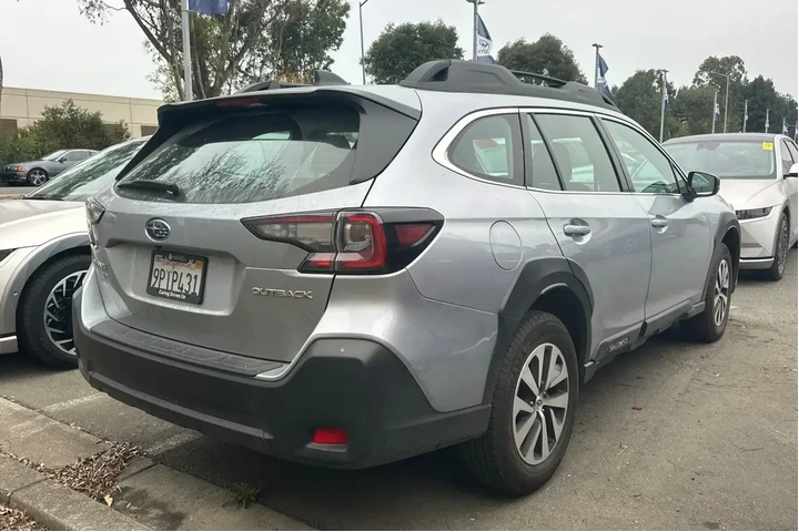$25990 : Subaru Outback 2025 AWD Base image 3