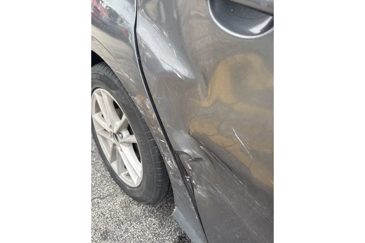 $5990 : Ford Focus 2017 SE 4dr Sedan image 3