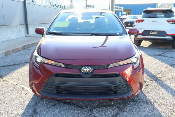 $20787 : 2024 Corolla LE CVT image 2