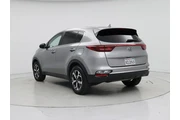 $16998 : Kia Sportage 2022 AWD LX 4dr thumbnail