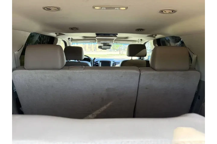 $23495 : 2016 Tahoe LT image 8