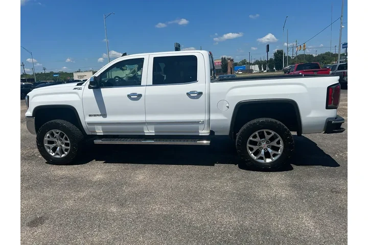 $22985 : GMC Sierra 1500 2018 4x4 SLT image 9