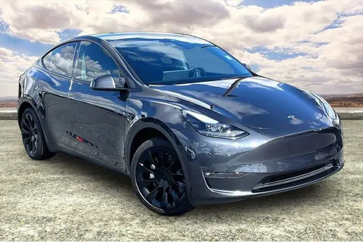 $34991 : Tesla Model Y 2024 AWD Long image 1