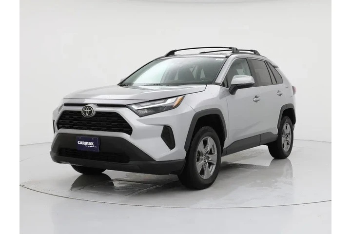 $32998 : Toyota RAV4 2024 AWD XLE 4dr image 4