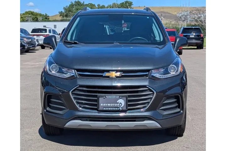 $15998 : 2020 Trax LT image 8