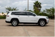 $29627 : Jeep Grand Cherokee L 2024 4 thumbnail