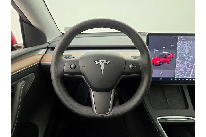 $34998 : Tesla Model Y 2023 AWD Long image 10