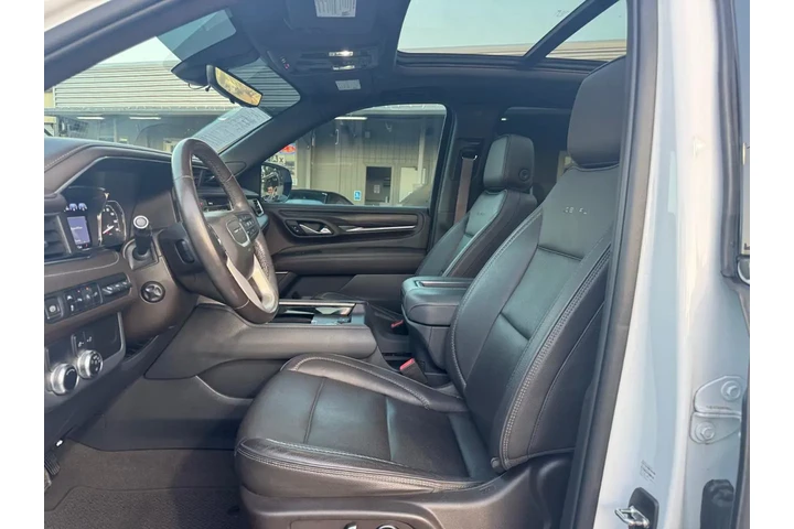 2021 GMC Yukon XL Denali 2WD image 7