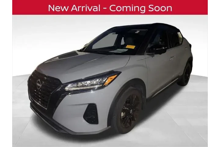 $18987 : Nissan Kicks 2022 SR 4dr Cro image 2