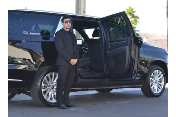 AWG Ambassador – Limo Service image 3