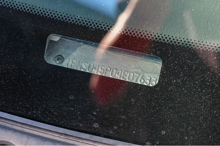 $49990 : 2004 Excursion Eddie Bauer image 1