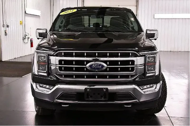 $38000 : Ford F-150 2021 4x4 XL 4dr S image 2