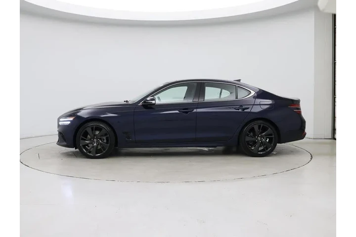 $30998 : Genesis G70 2023 2.0T 4dr Se image 3