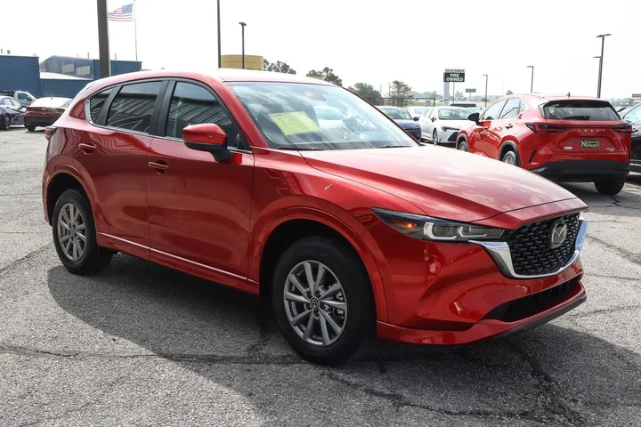 $26887 : 2025 CX-5 2.5 S Select Packag image 3
