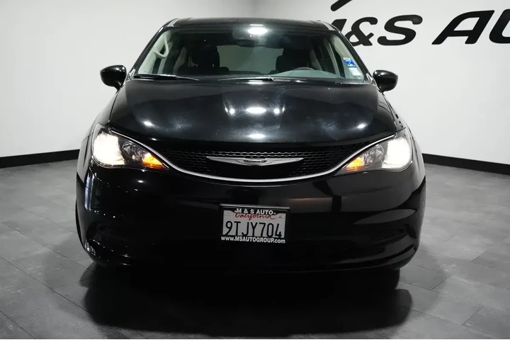 $21449 : 2023 Voyager LX image 6