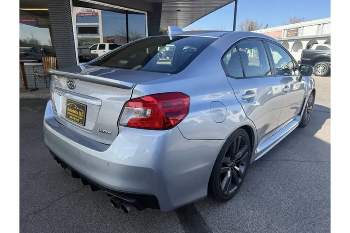 $16400 : 2017 WRX Limited image 7
