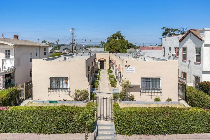 $1350 : single en Los Angeles $1,350 image 1