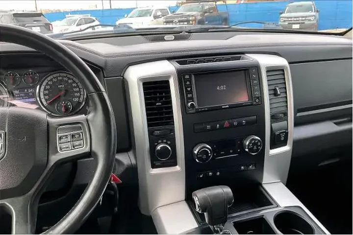 $14944 : Ram 1500 2012 4x4 Sport 4dr image 6