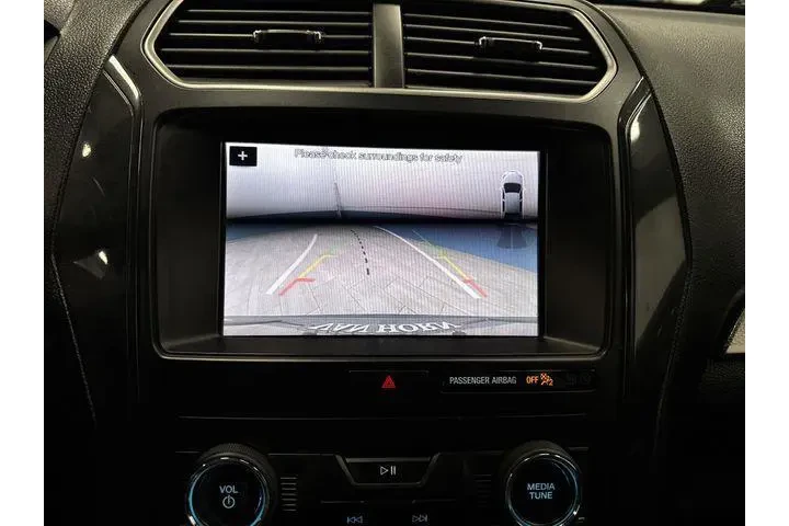 $17985 : Ford Explorer 2019 XLT 4dr S image 8