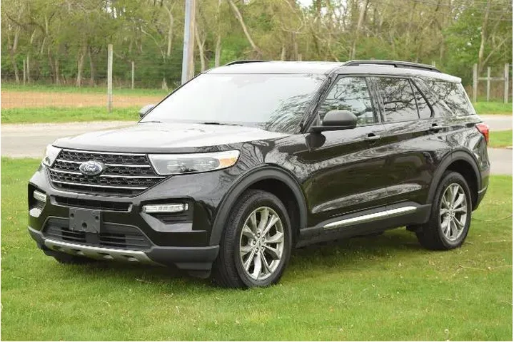 $31500 : Ford Explorer 2023 AWD XLT 4 image 3