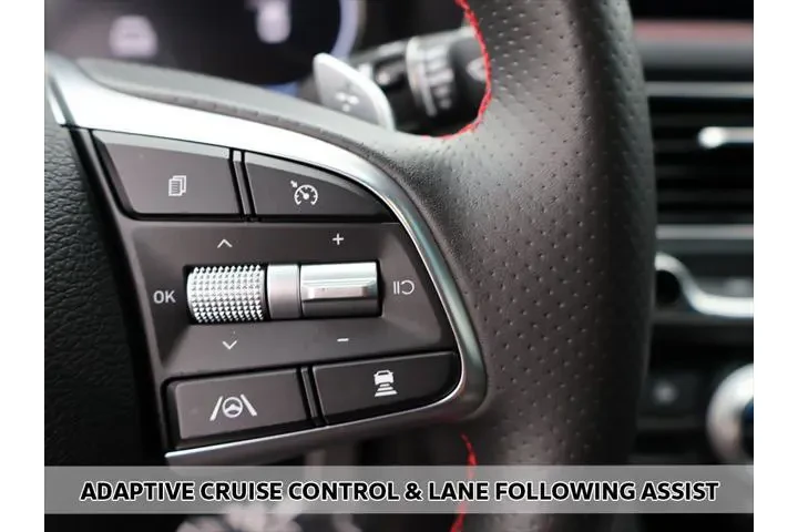 $29490 : Genesis G70 2023 2.0T 4dr Se image 5