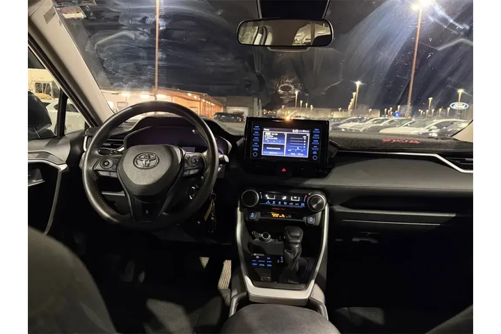 $25500 : Toyota RAV4 2022 AWD LE 4dr image 5