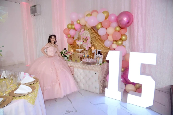 Salon para fiestas image 5