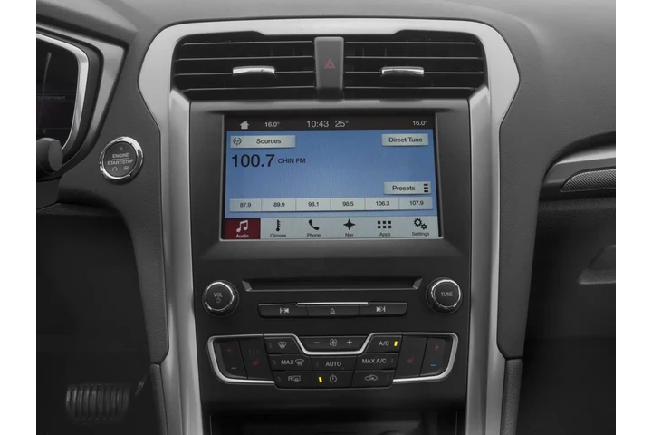 2017 Fusion S image 8