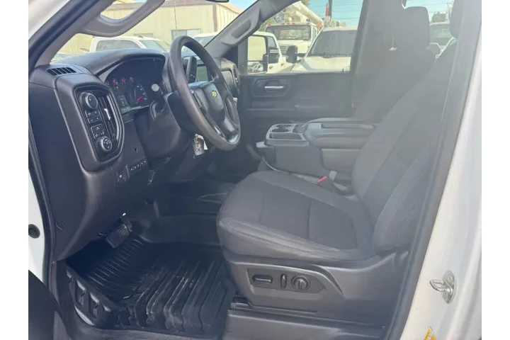 $34995 : 2020 Silverado 2500HD Work Tr image 7