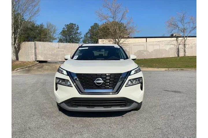 $23620 : Nissan Rogue 2023 AWD SV 4dr image 1
