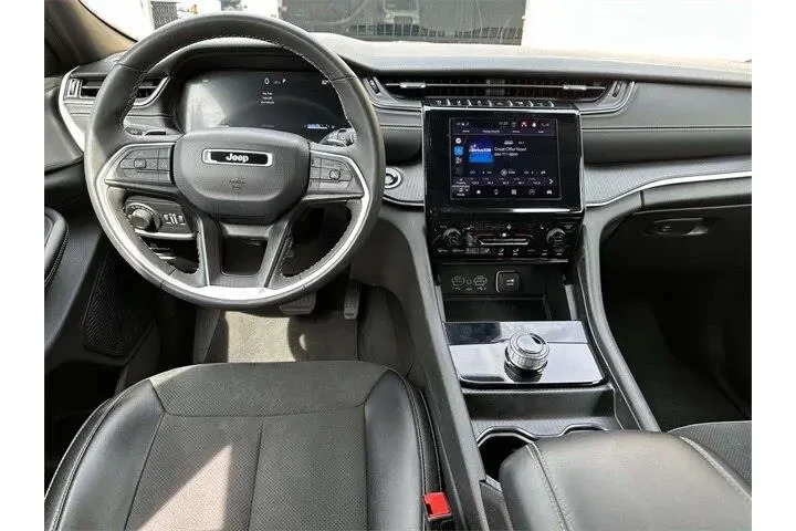 $27999 : Jeep Grand Cherokee L 2024 4 image 8