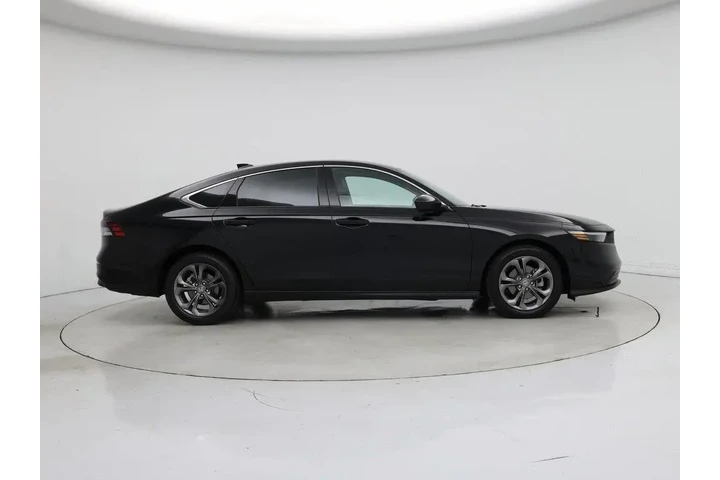 $28998 : Honda Accord 2024 EX 4dr Sed image 7