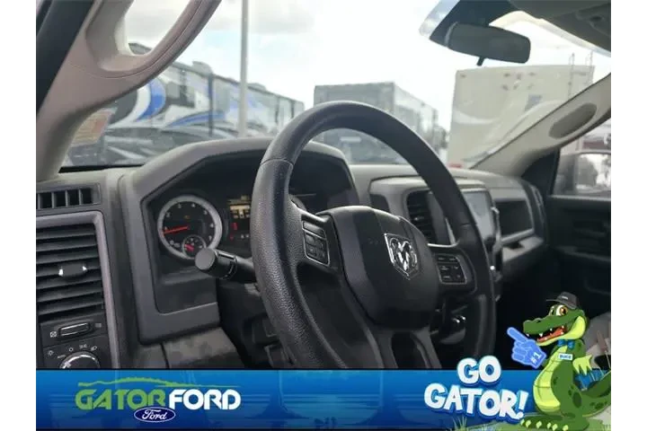 $16921 : Ram 1500 2014 4x2 Express 4d image 10