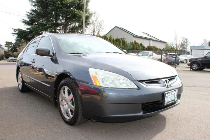 $7495 : 2005 Accord Sdn EX-L V6 AT image 8
