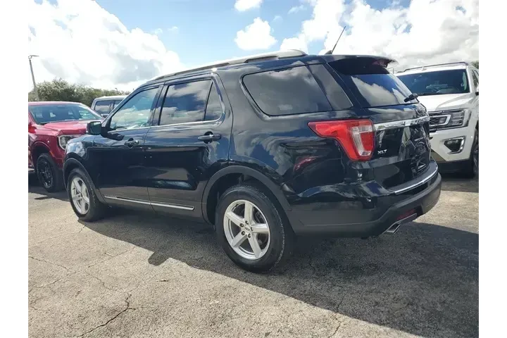 $16590 : Ford Explorer 2018 XLT 4dr S image 4