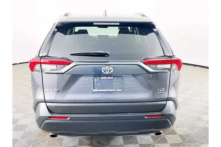 $28400 : Toyota RAV4 2024 AWD XLE 4dr image 6