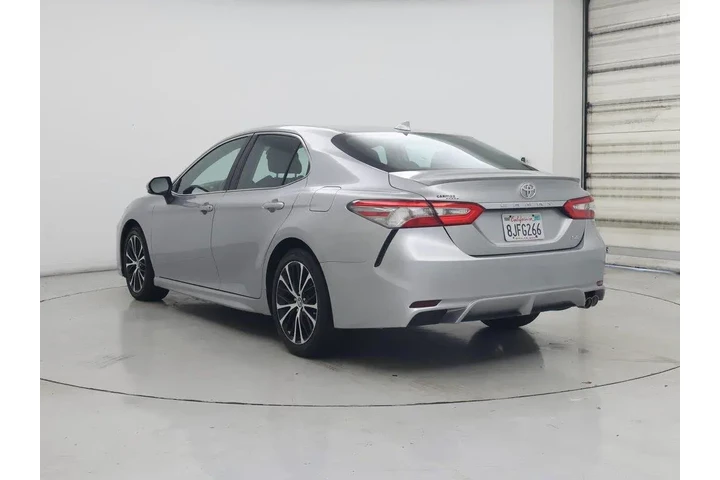 $23998 : Toyota Camry 2019 SE 4dr Sed image 2