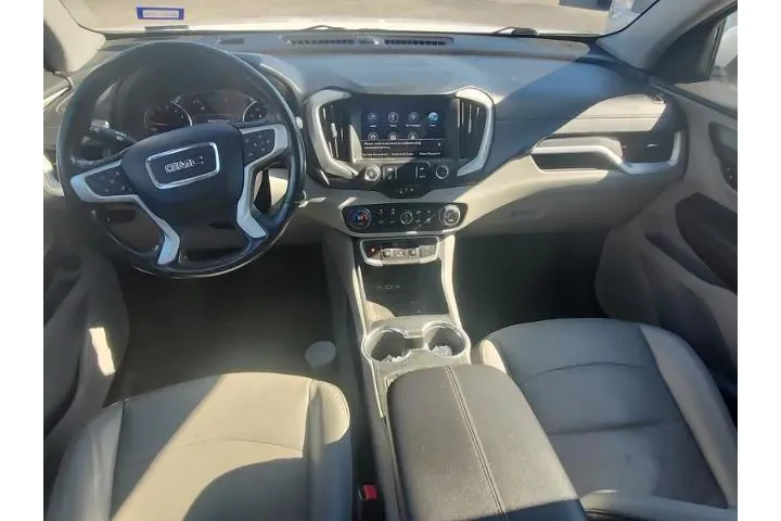 $19998 : GMC Terrain 2022 SLT 4dr SUV image 7