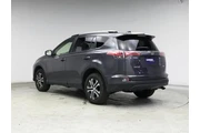 $17998 : Toyota RAV4 2018 LE 4dr SUV thumbnail