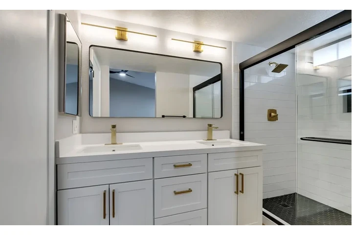 $850 : Lovely home for rent image 3