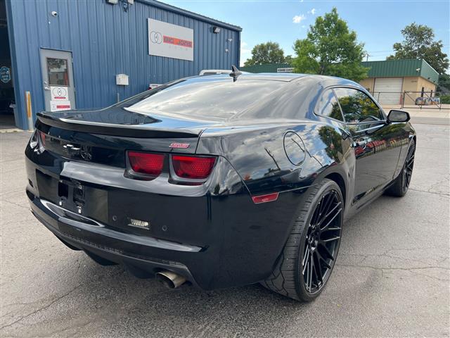 $16988 : 2011 Camaro SS, CLEAN CARFAX, image 4