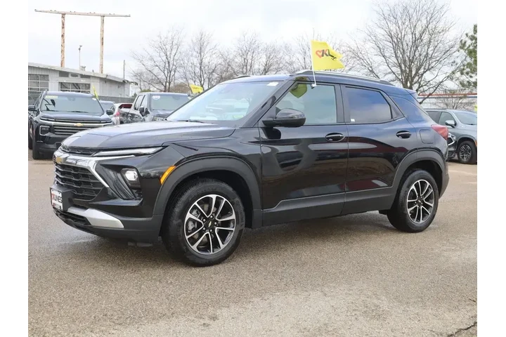 $23177 : Chevrolet Trailblazer 2025 L image 5