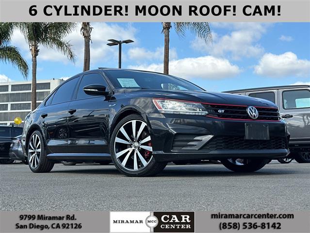 $14344 : 2018 Passat V6 GT image 2