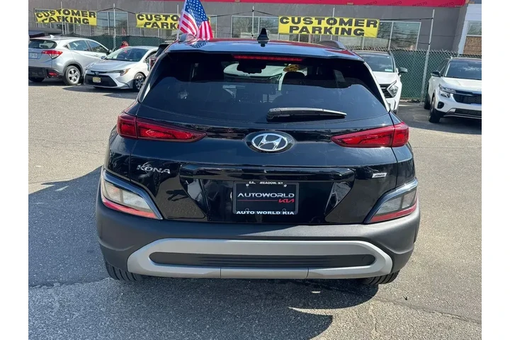 $19990 : Hyundai KONA 2023 AWD SEL 4d image 5