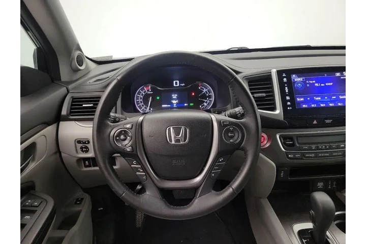 $21998 : Honda Pilot 2017 AWD EX-L 4d image 10