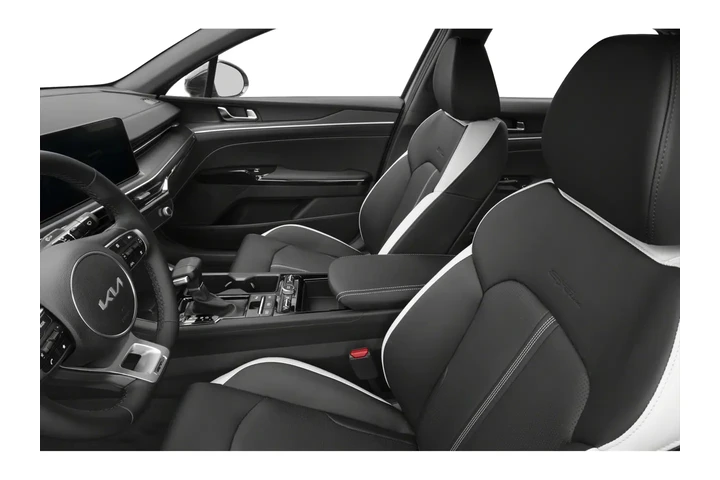 $32999 : 2026 K5 GT-Line image 5