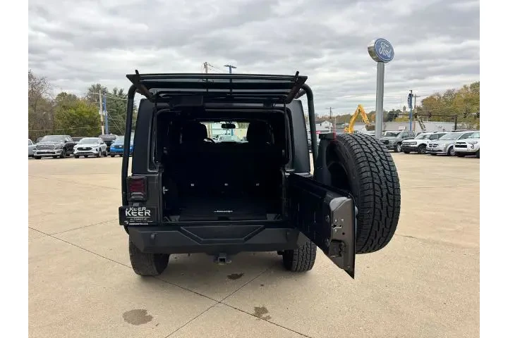 $11298 : Jeep Wrangler Unlimited 2014 image 6