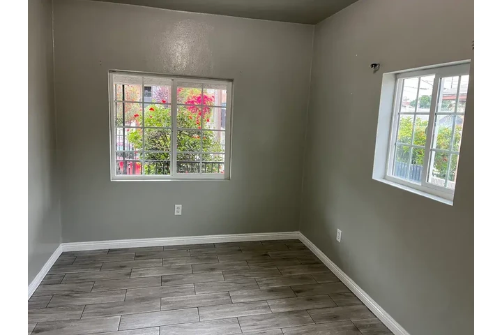 $1600 : Boyle Heights Casa image 8