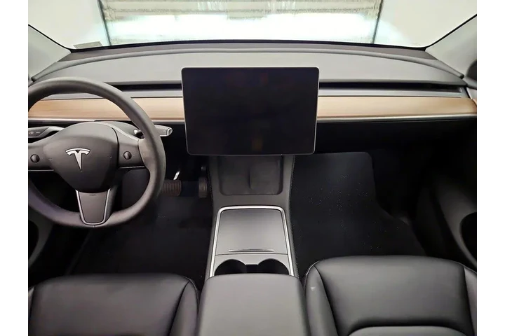 $37998 : Tesla Model Y 2024 Long Rang image 9