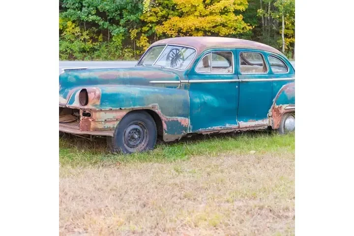 JUNK CARS image 6